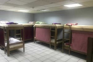 Хостел АрАрАт Подол. Место в общем 10-местном номере  1