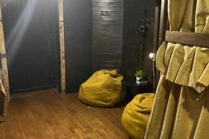 Хостел АрАрАт Подол. Место в общем 4-местном номере  5