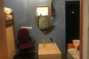 Хостел АрАрАт Театральная. Эконом трехместный  5