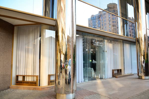 Diplomat Hotel 13