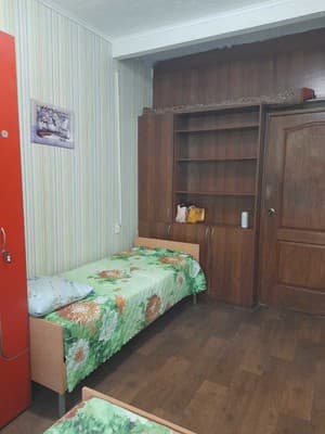 Eva Hostel 6