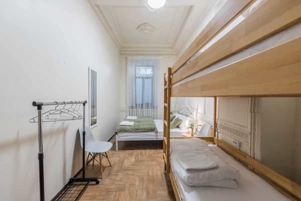 Gar’is hostel Maidan 16