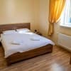 Апарт-отель Guest house Kiev forest. Апартаменты 5-местный с 3 спальнями 1