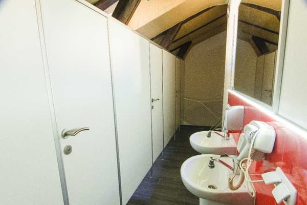 Lucky Hostel 19