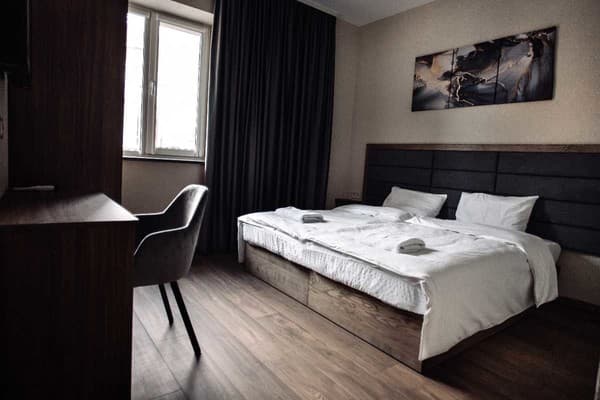 Nesvit Hotel 4