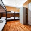 Хостел Pallet Hostel. Место в общем 8-местном номере с удобствами 1