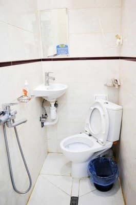 Railway Hostel 16
