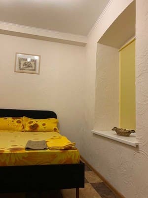 Room 16 8