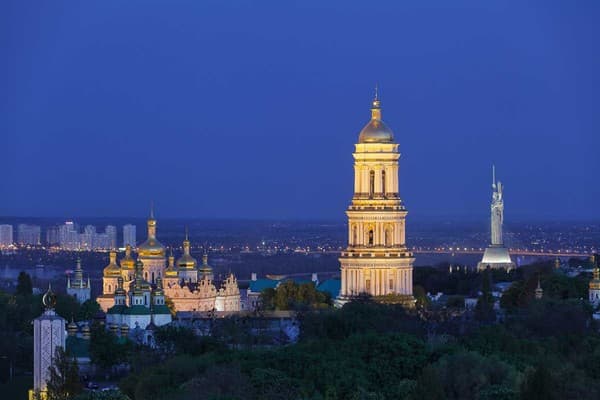 Салют 18