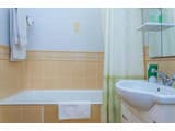 Sunflower B&B 21