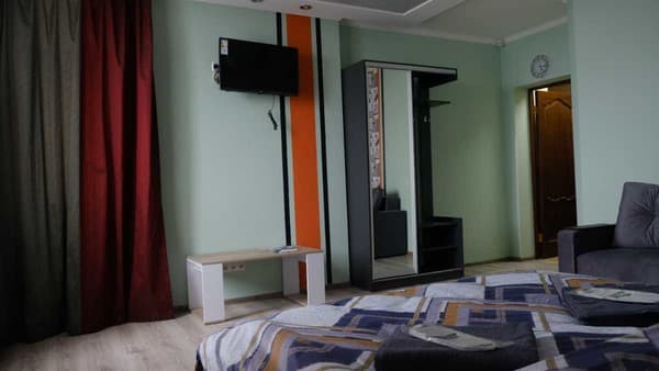 Uneed Rooms Sky 6