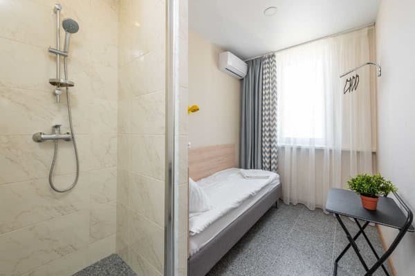 Unik Apartment 4