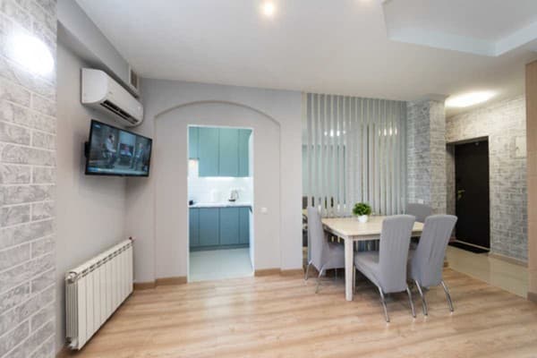 двухкомнатная на бульваре Леси Украинки 20 12