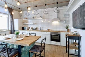 Квартира трехкомнатная на проспекте  Любомира Гузара, 46Б. Апартаменты 4-местный 4+2 19