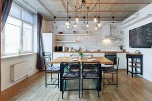Квартира трехкомнатная на проспекте  Любомира Гузара, 46Б. Апартаменты 4-местный 4+2 20