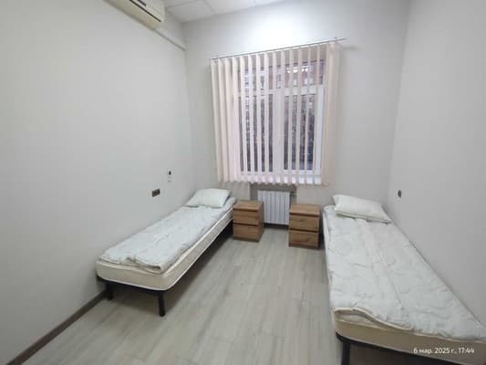 uaHOSTEL 3
