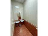 uaHOSTEL 8