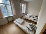 uaHOSTEL 1