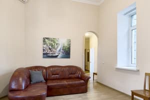 ул. Лютеранская, 3 3